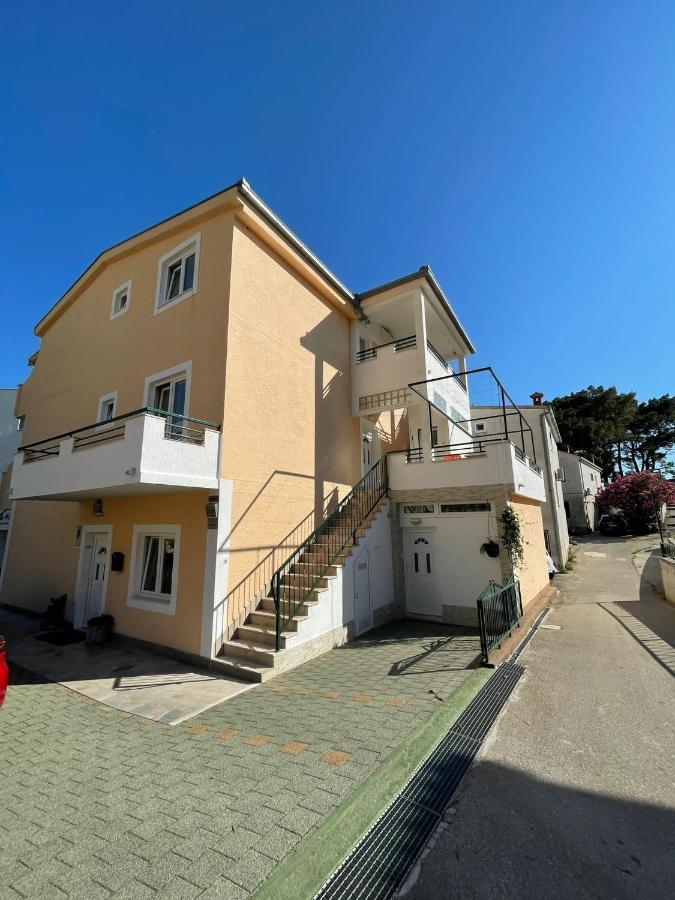 Apartmani Kontic Baska Voda Exterior photo